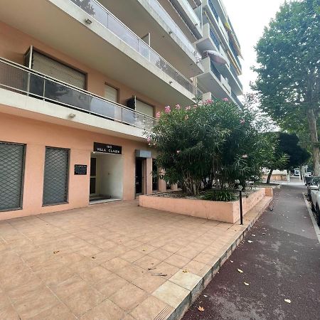 Spacieux F2 Climatise Proche De La Mer Antibes Exteriér fotografie